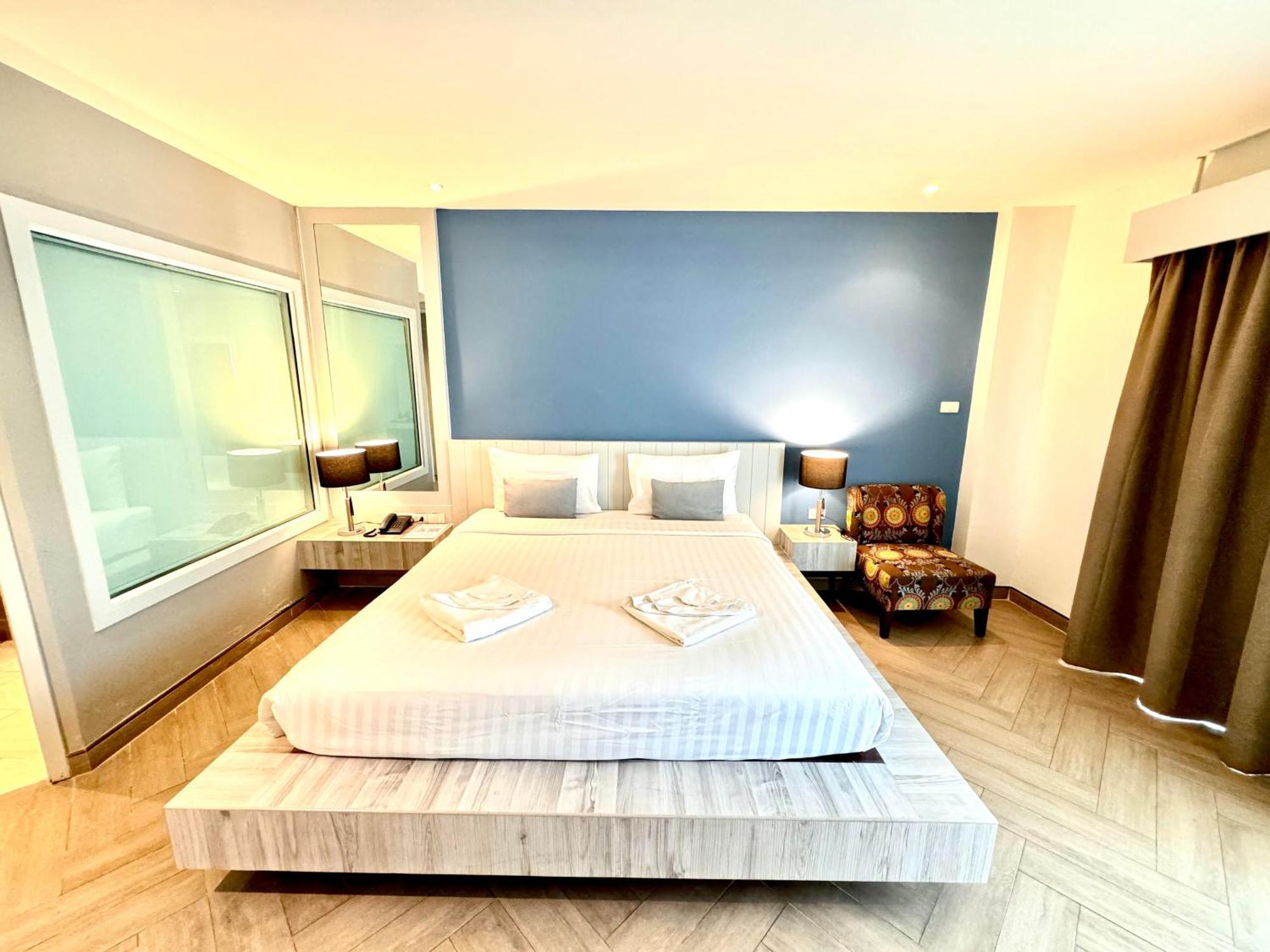 De Coze Hotel Patong Luaran gambar