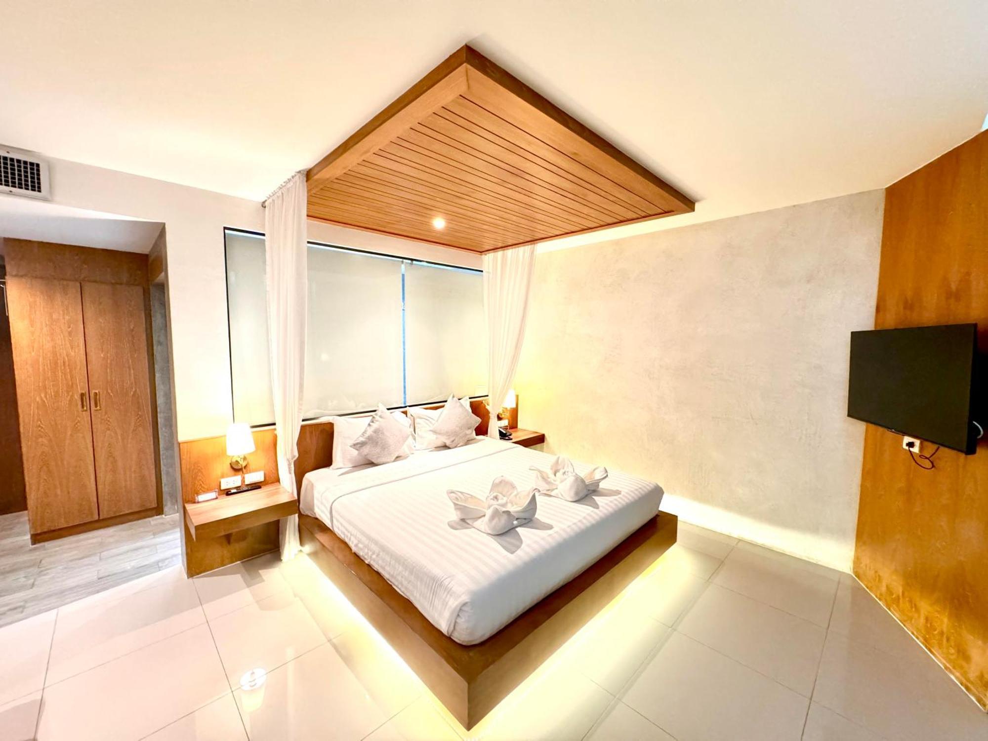 De Coze Hotel Patong Luaran gambar