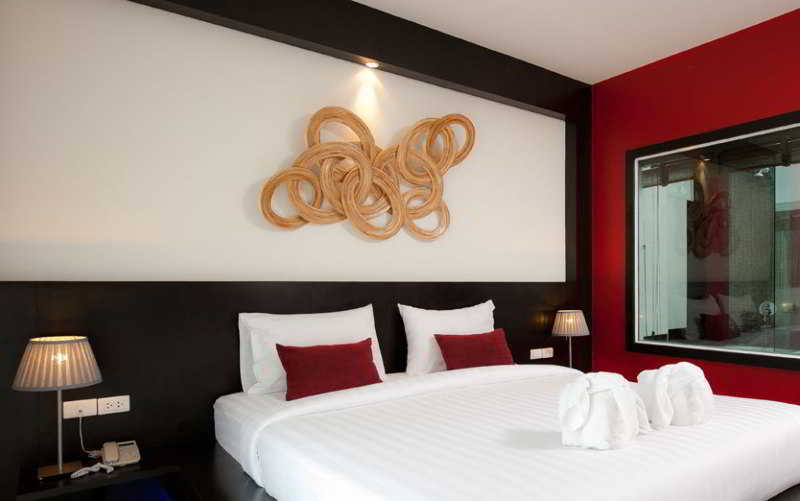 De Coze Hotel Patong Luaran gambar